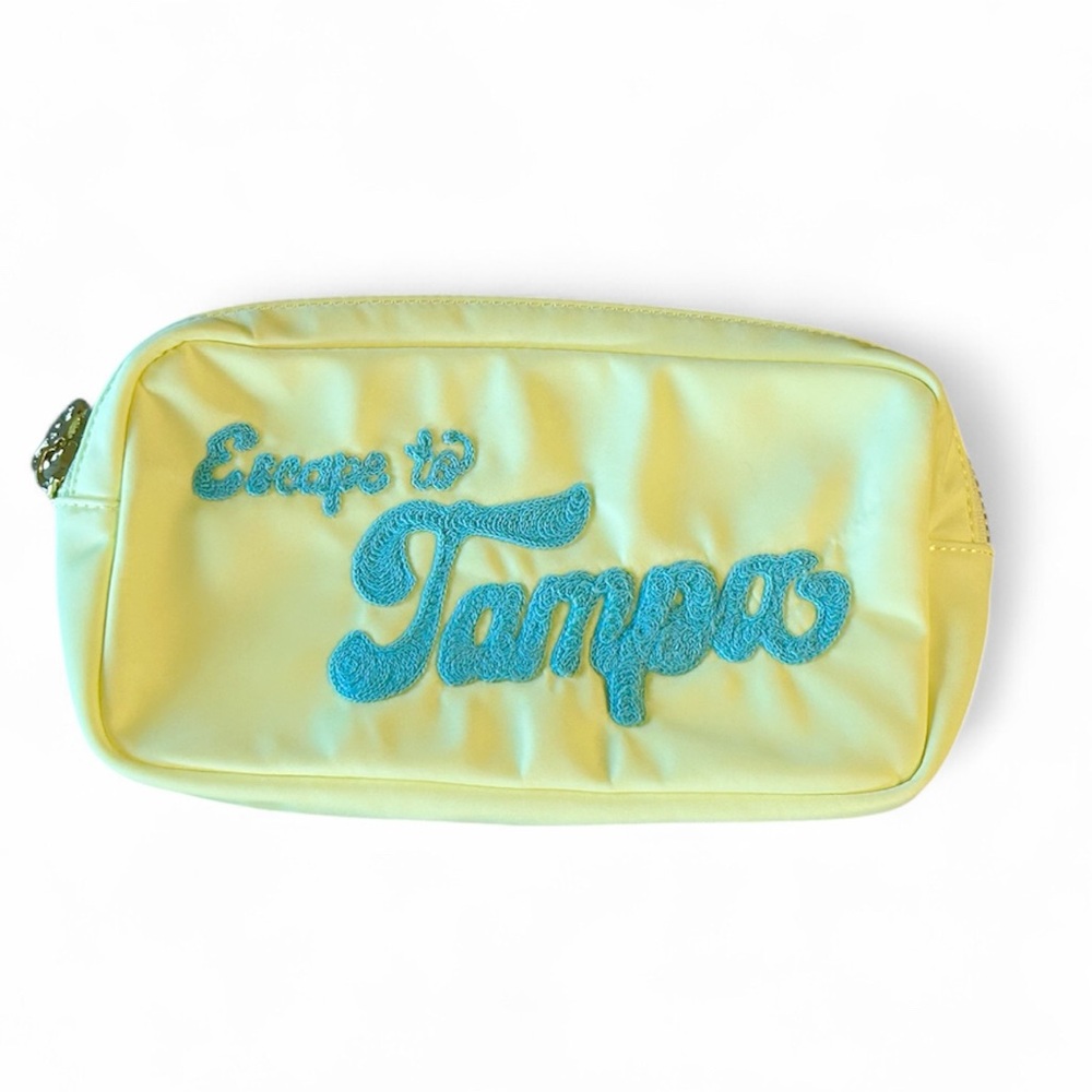 Stoney Clover Lane pouch